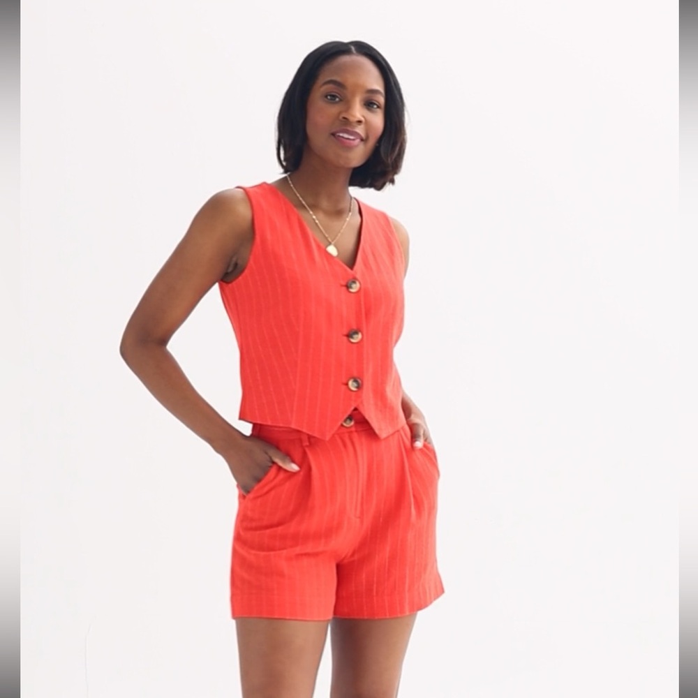 Draper James set vest top and shorts set